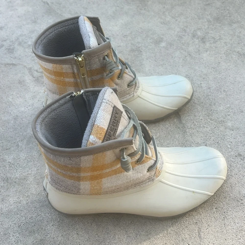 Sperry Ivory/Orange Wool Plaid Rubber Duck Boots Women's Size 8
